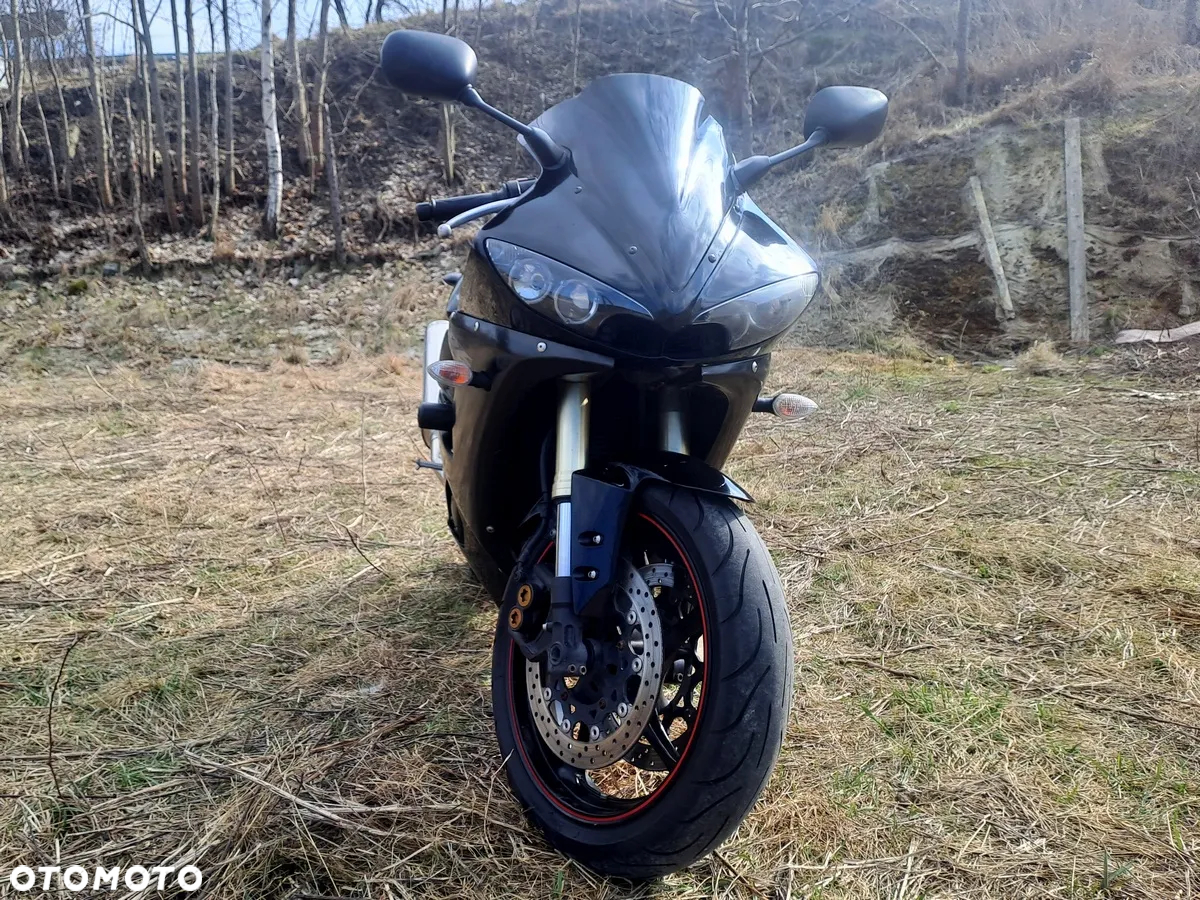 Yamaha YZF - 7