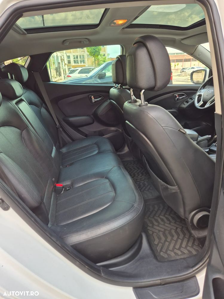 Hyundai ix35 2.0 CRDI High 4WD GLS Aut. Luxury+ - 17