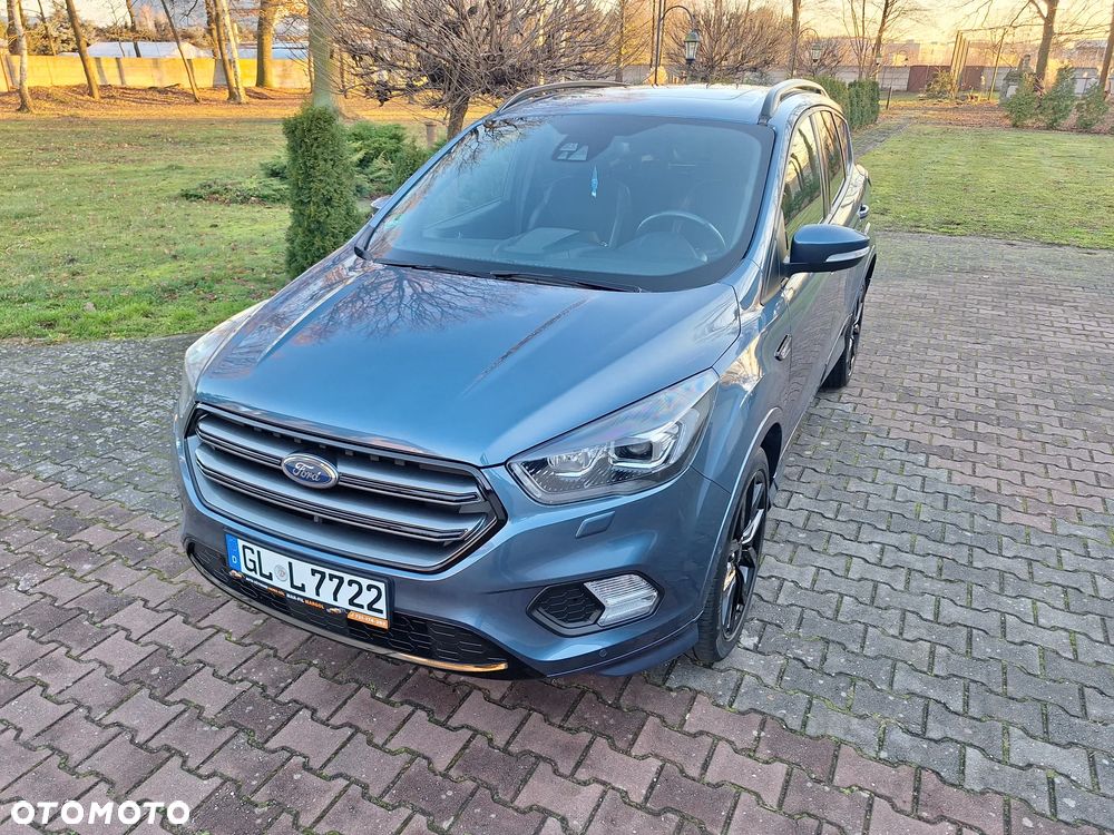 Ford Kuga 1.5 EcoBoost 2x4 ST-Line - 7