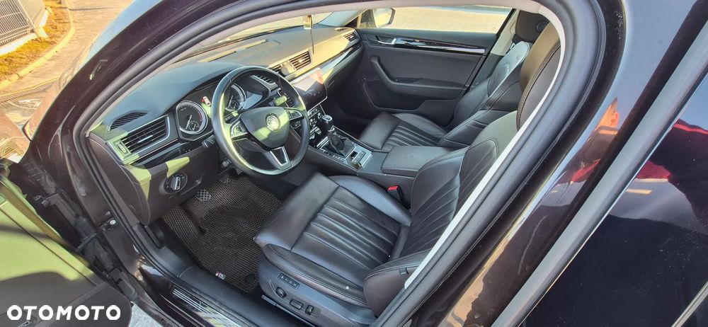 Skoda Superb 2.0 TDI L&K - 5