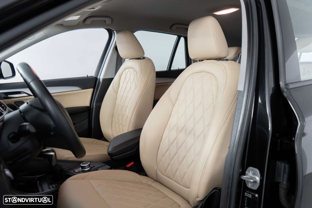 BMW X1 25 e xDrive - 8
