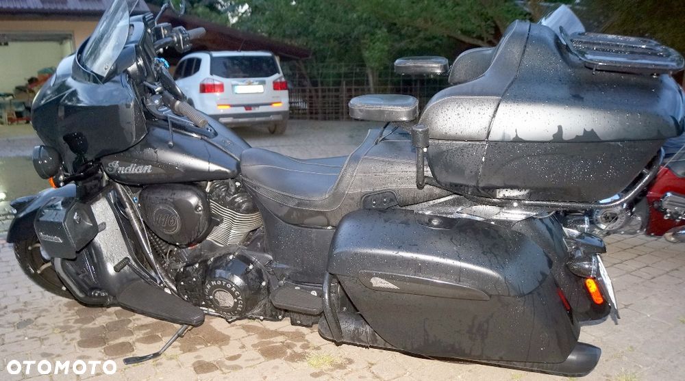 Indian Roadmaster - 27