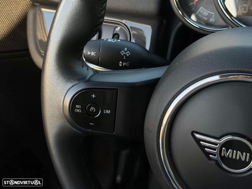 MINI Countryman One D Sport Edition Auto - 21