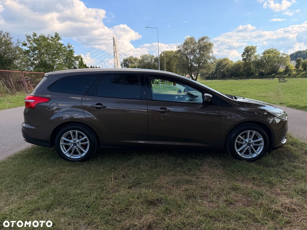 Ford Focus 1.6 Titanium - 8