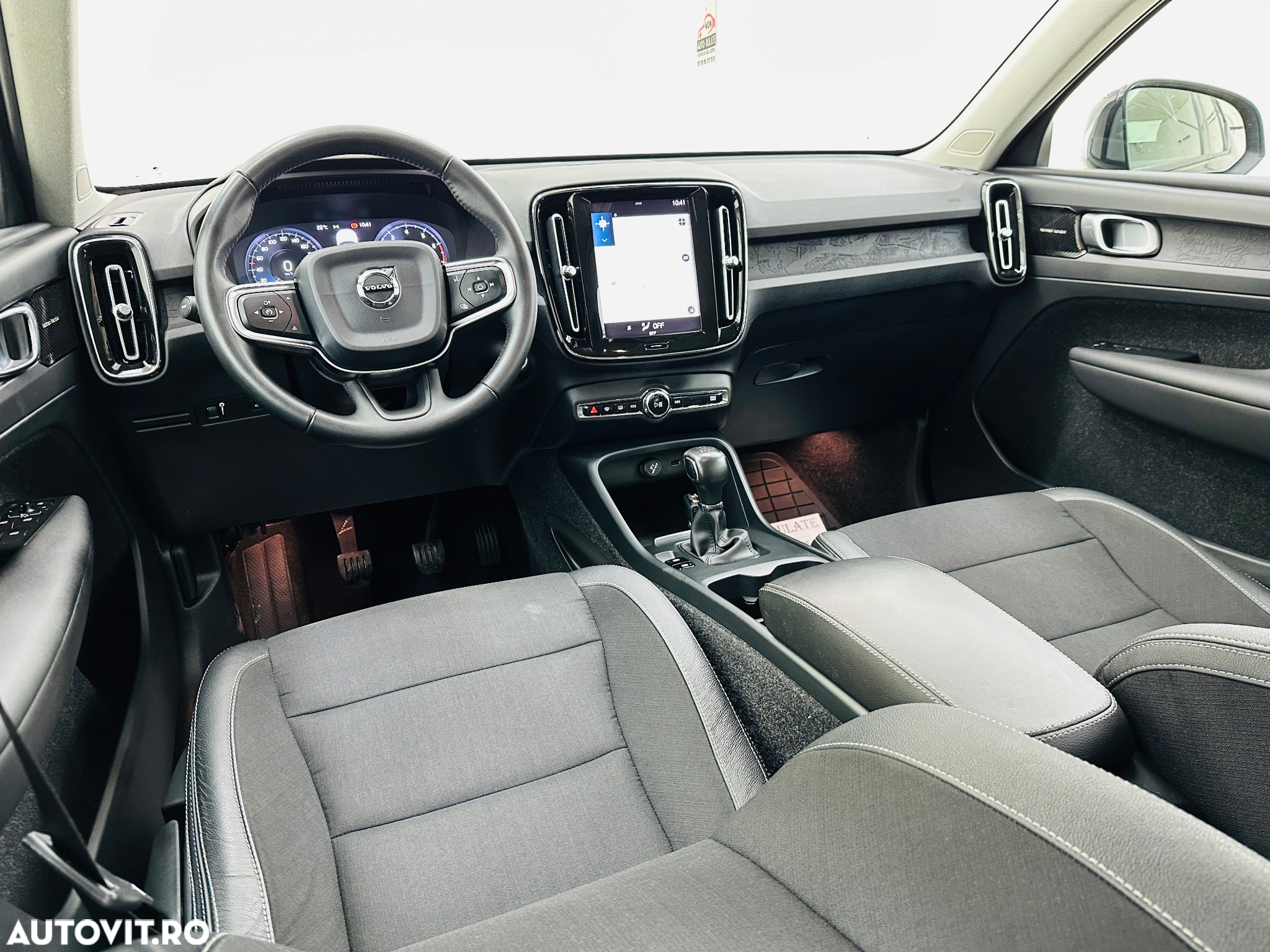 Volvo XC 40 - 22