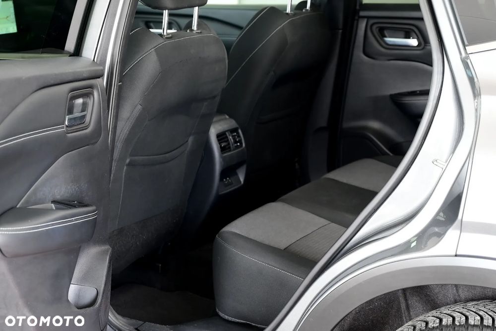 Nissan Qashqai 1.3 DIG-T MHEV Xtronic Tekna - 8