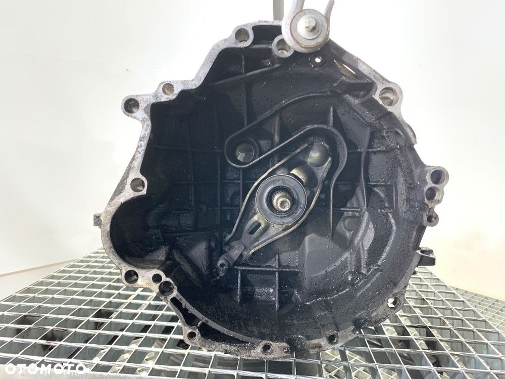 SKRZYNIA BIEGÓW  VW PASSAT B5.5 (3B3) 2000 - 2005 1.9 TDI 4motion 96 kW [130 KM] olej napędowy - 2