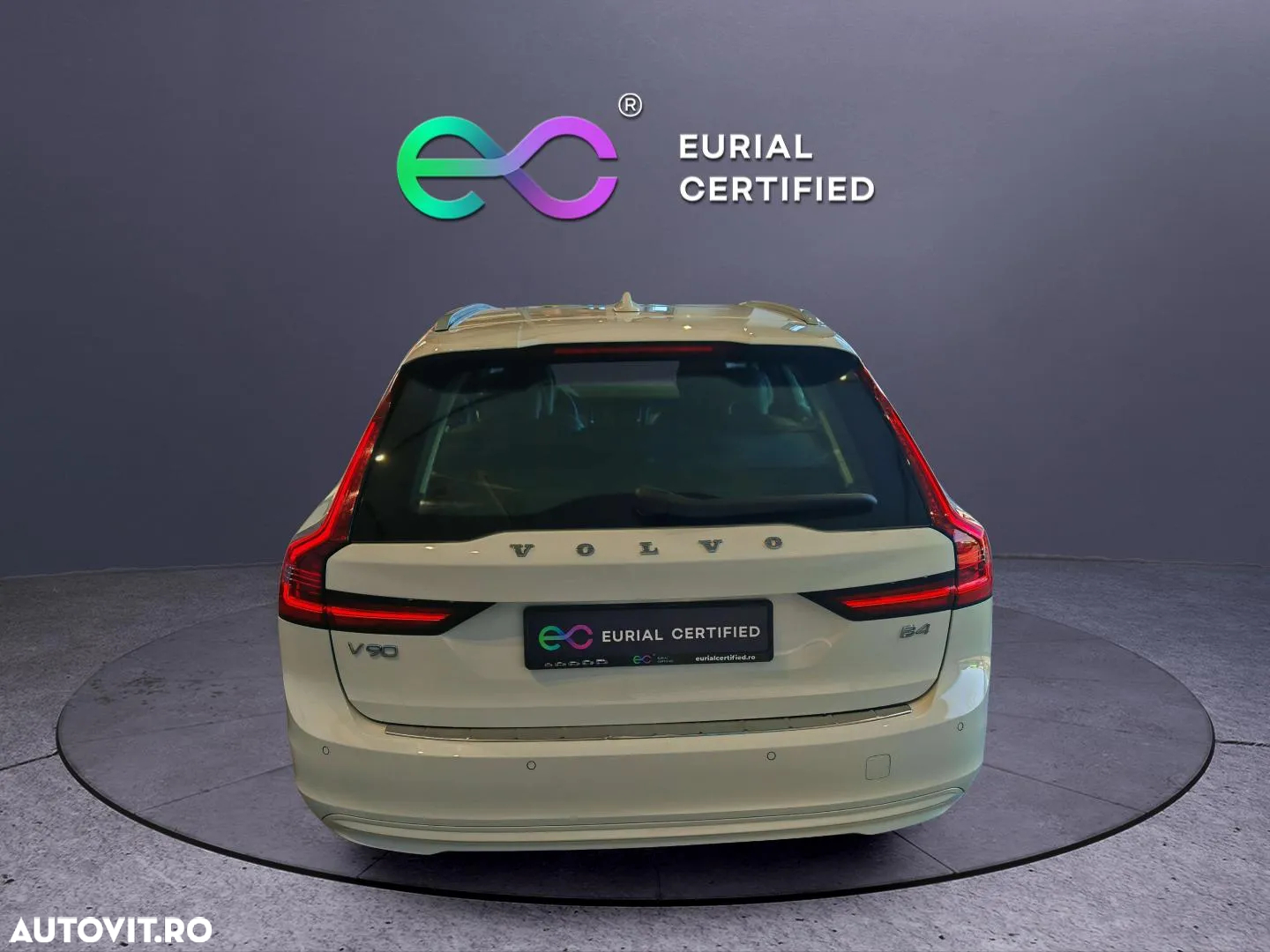 Volvo V90 B4 D Geartronic Momentum - 5