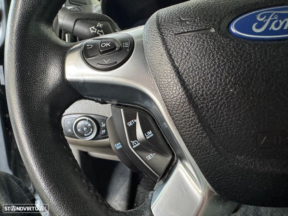 Ford Transit Connect - 22