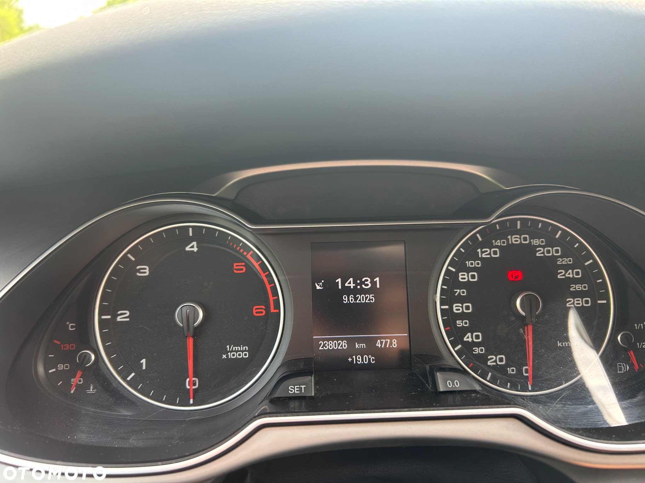 Audi A4 2.0 TDI - 10