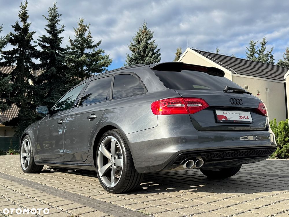Audi A4 Avant 2.0 TDI DPF clean diesel S line Sportpaket - 11