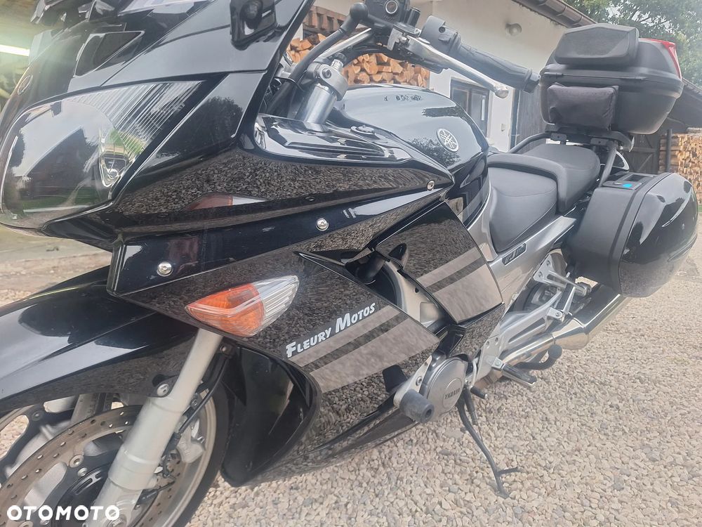 Yamaha FJR - 4