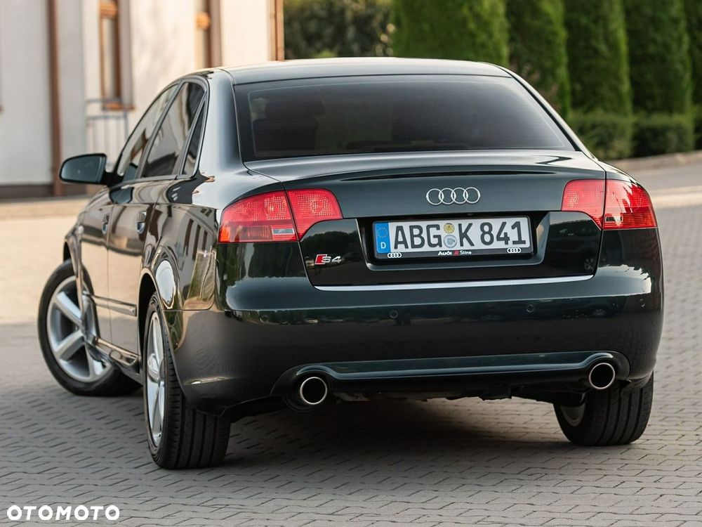 Audi A4 Limousine 2.0T FSI Quattro - 2