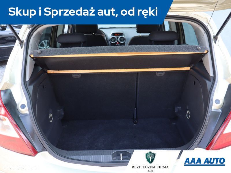 Opel Corsa - 15