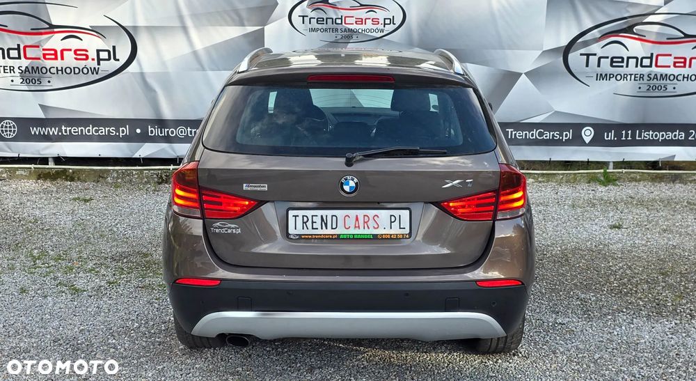 BMW X1 sDrive18i xLine - 9