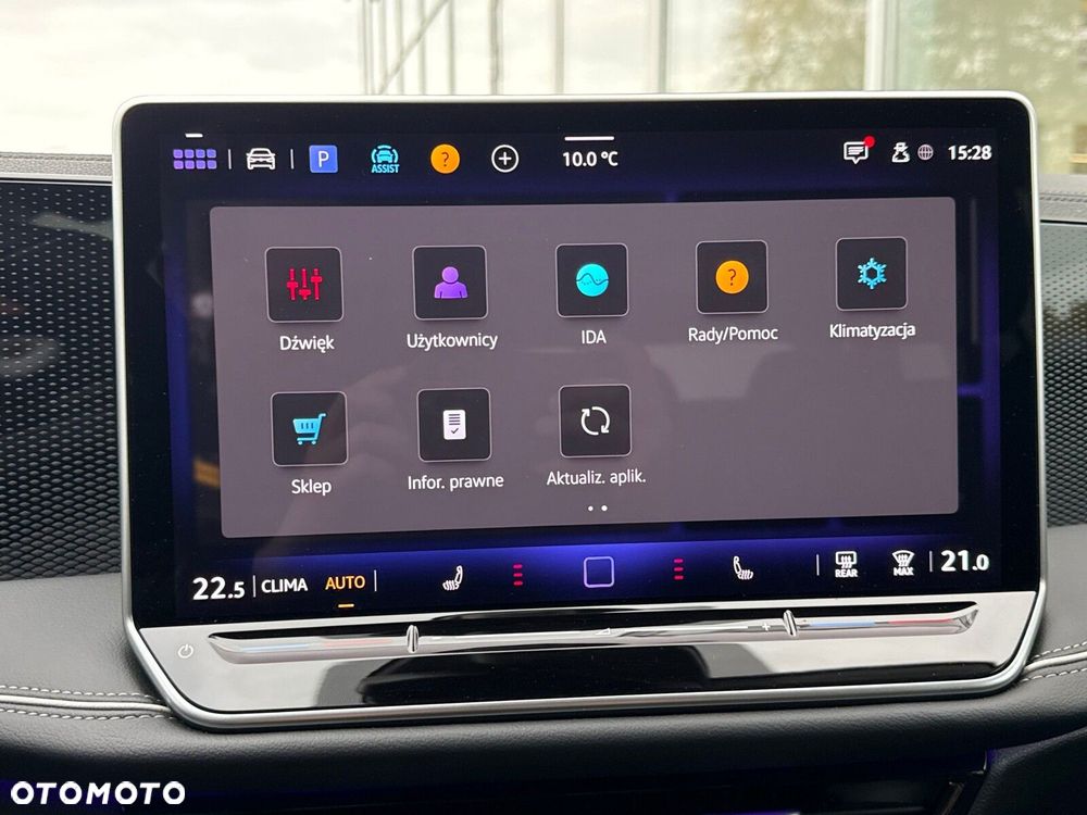 Volkswagen Passat Variant 1.5 TSI ACT mHEV Business Plus DSG - 24