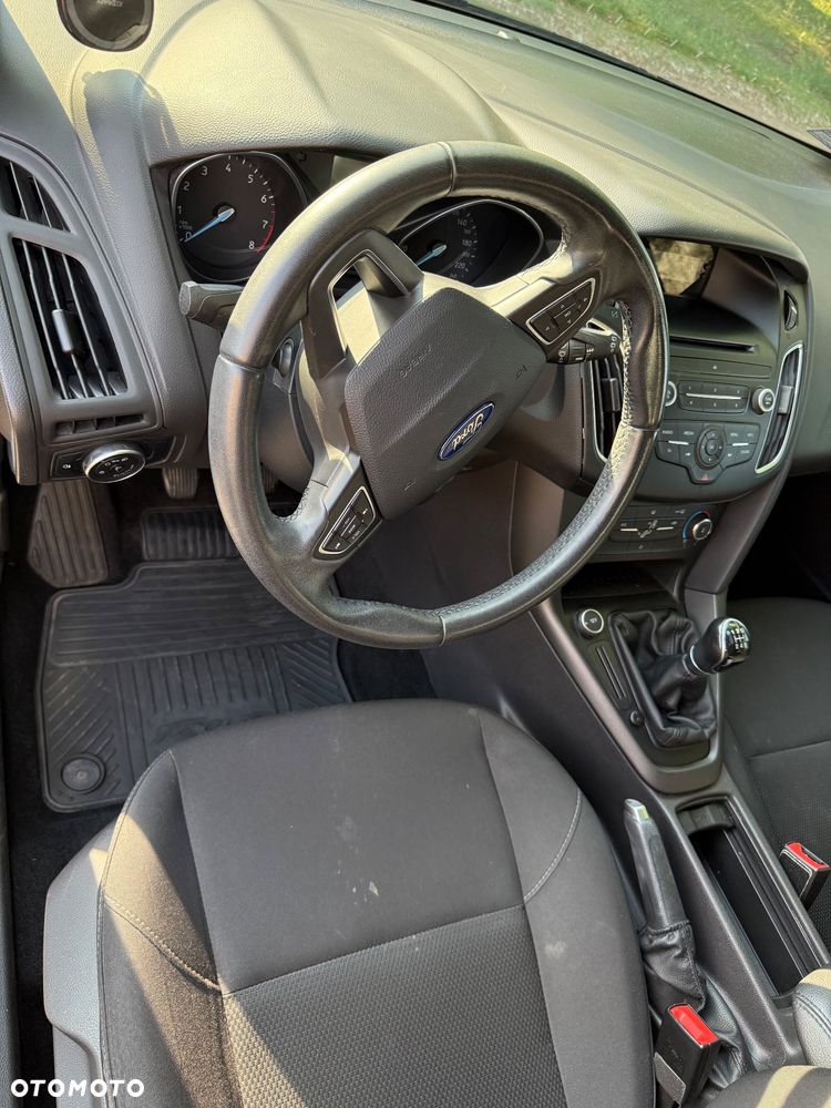 Ford Focus - 6