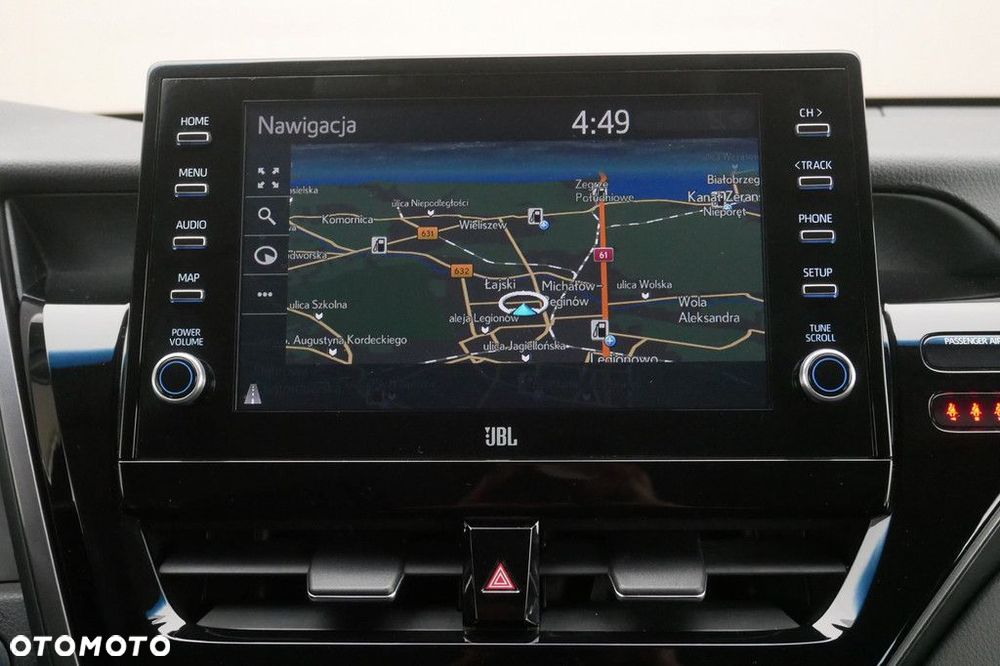 Toyota Camry 2.5 Hybrid Executive CVT - 21