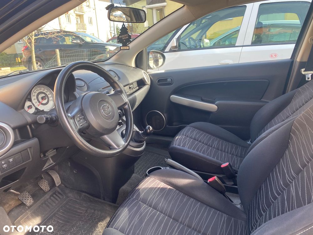 Mazda 2 - 14