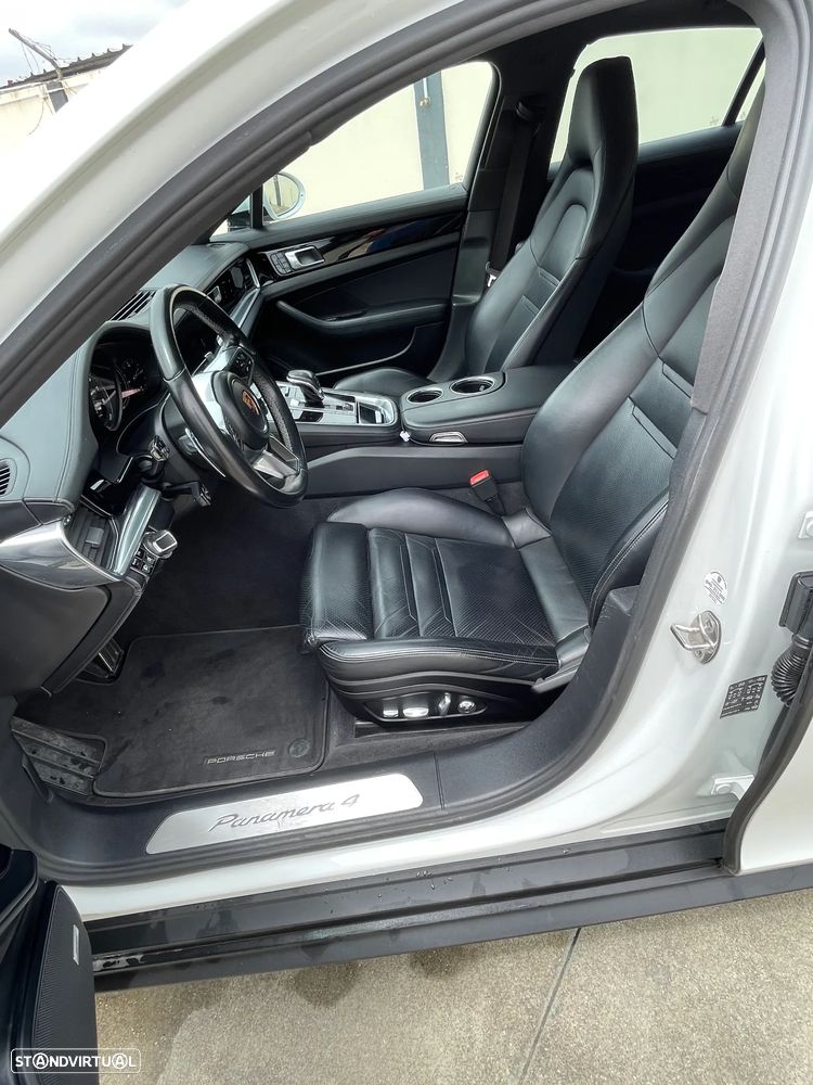 Porsche Panamera S Hybrid J19 - 8