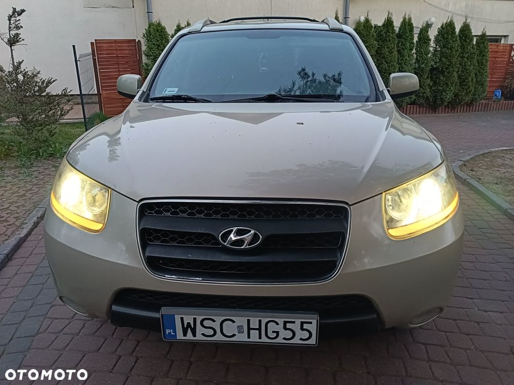 Hyundai Santa Fe - 2
