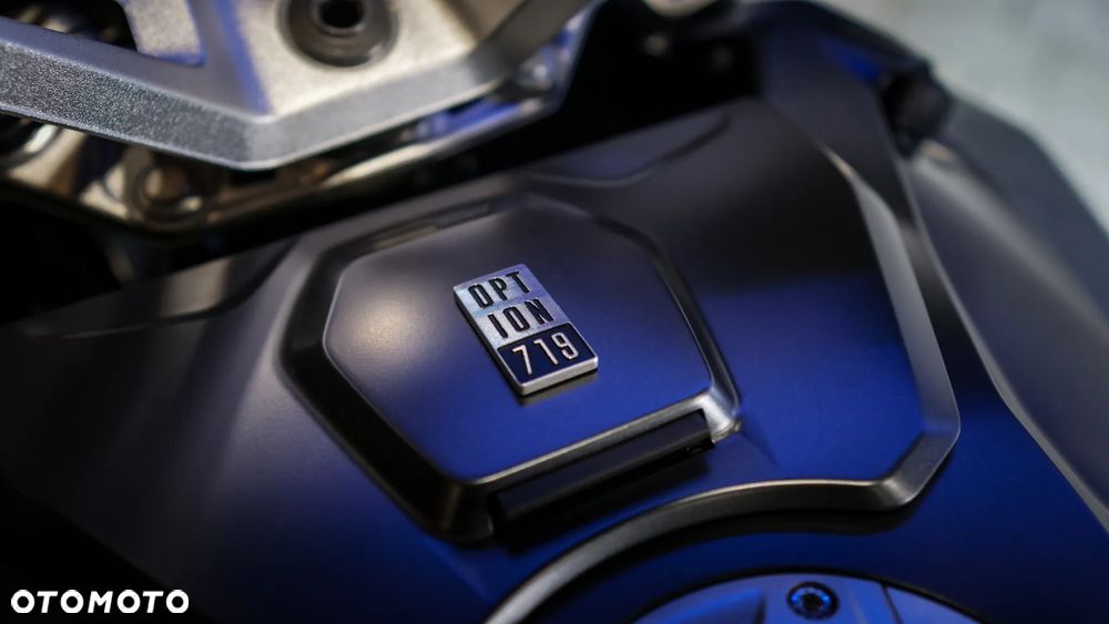 BMW R - 9
