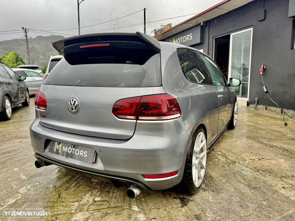 VW Golf 2.0 TSi GTI DSG - 36