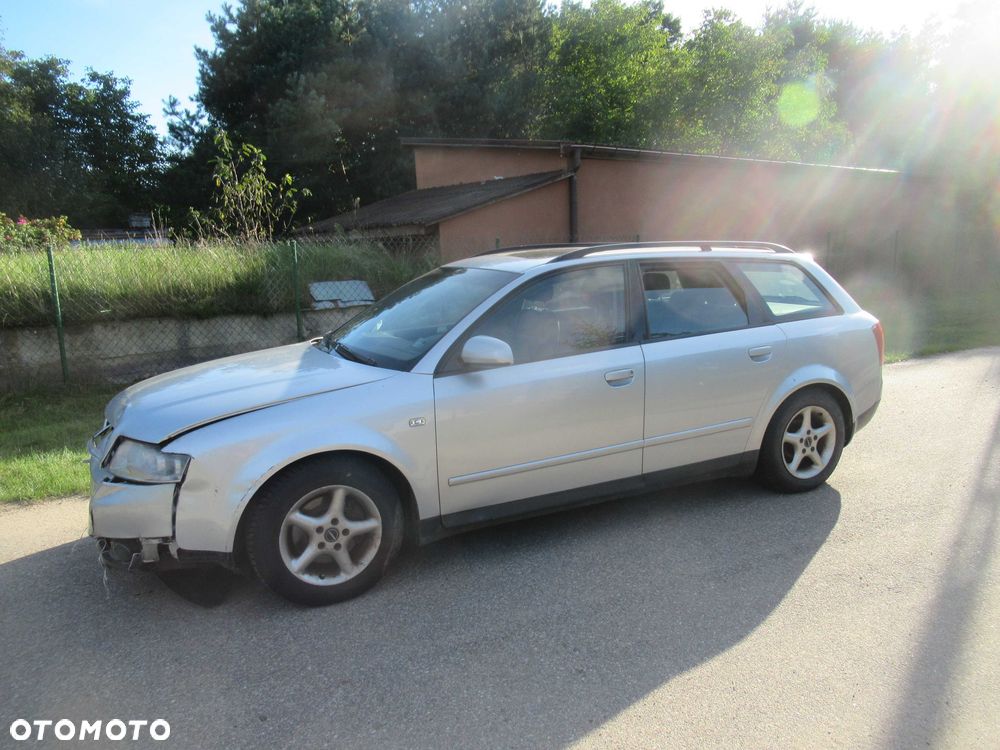 Audi A4 Avant - 2