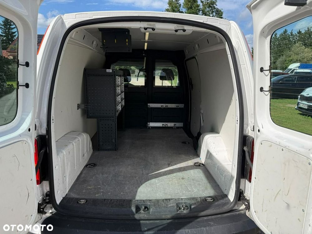 Volkswagen Caddy - 22
