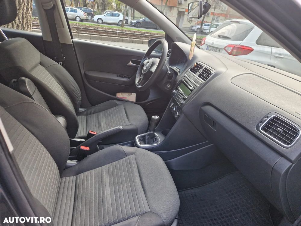 Volkswagen Polo 1.4 Higline - 14