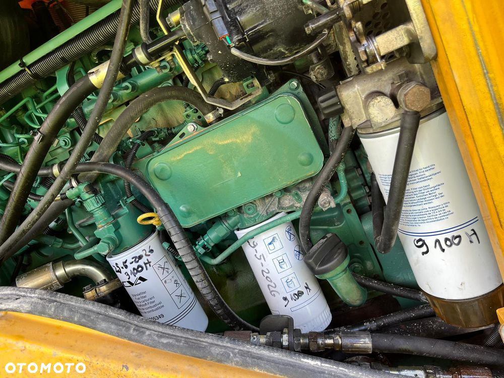 Volvo L60F - 12