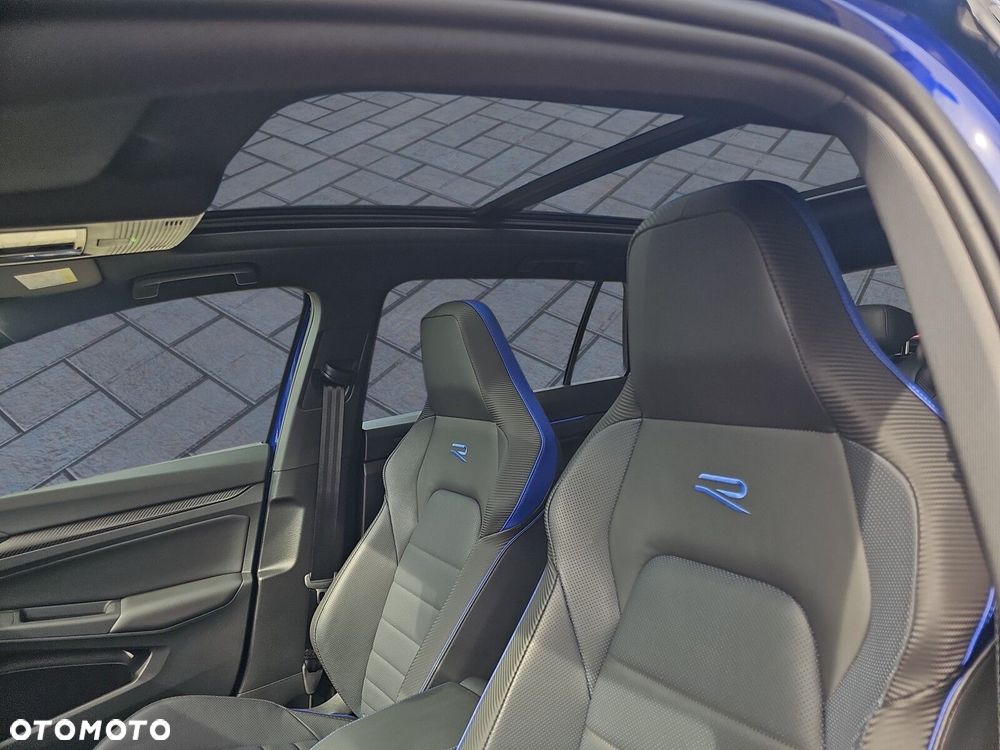 Volkswagen Golf Variant 2.0 TSI 4Motion R - 24