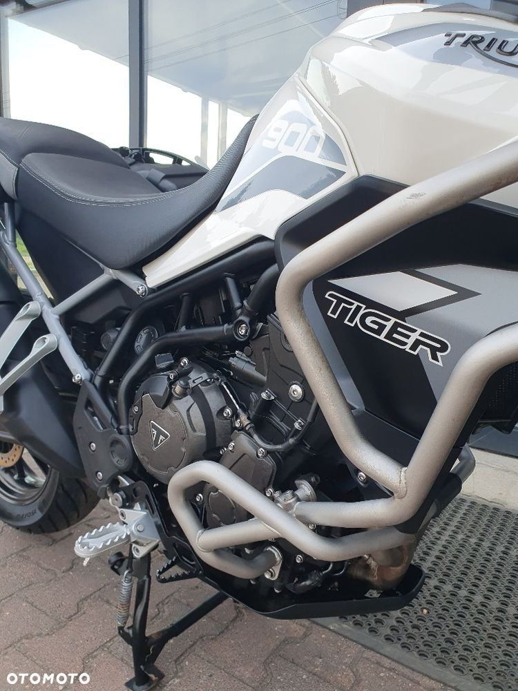Triumph Tiger - 7