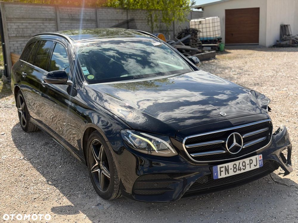 Mercedes-Benz Klasa E 220 d 9G-TRONIC AMG Line - 3
