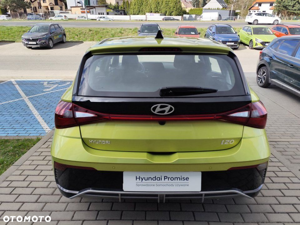 Hyundai i20 - 12
