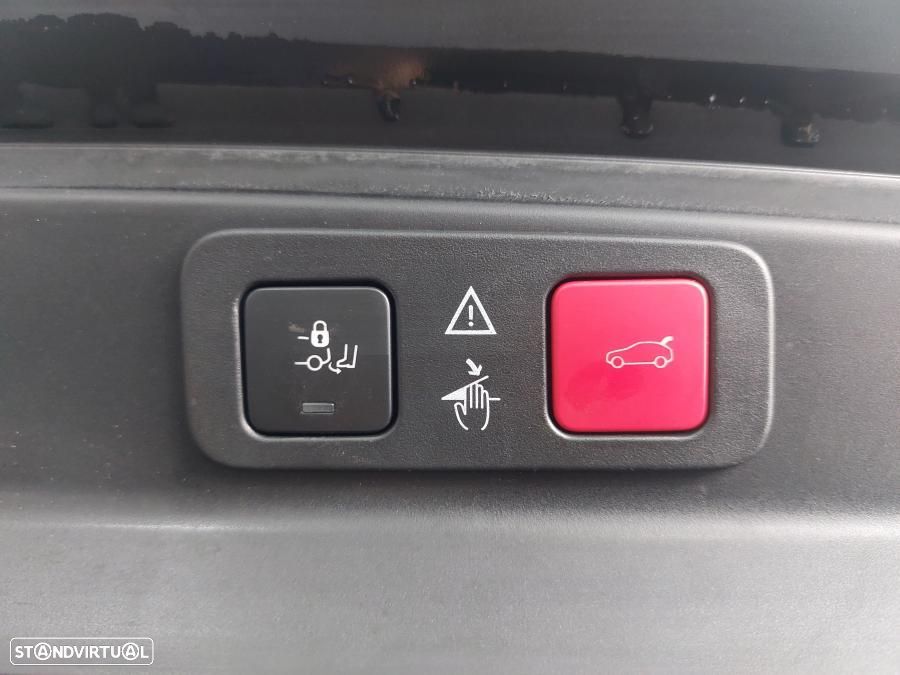 Peugeot 5008 1.5 BlueHDi GT Line EAT8 - 21