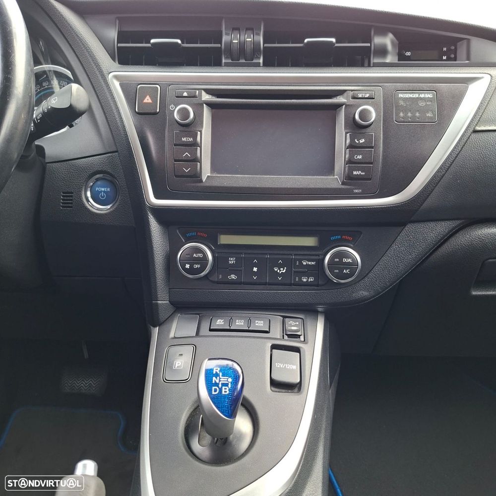 Toyota Auris 1.8 HSD Exclusive - 15