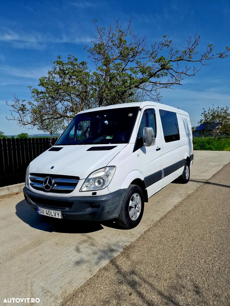 Mercedes-Benz Sprinter 2012 photo 2