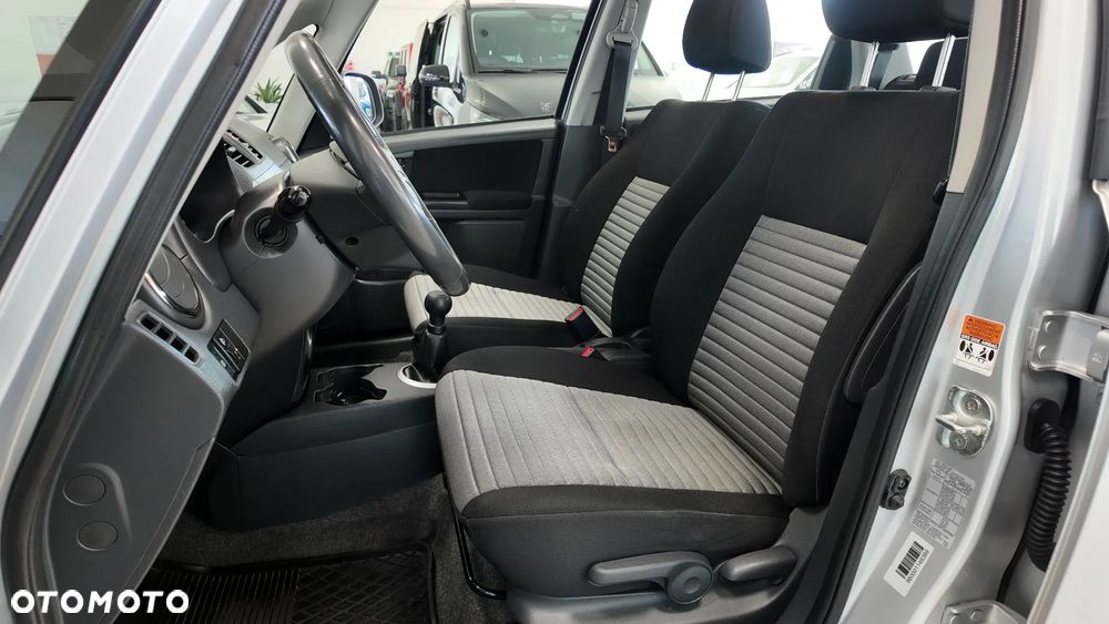Suzuki SX4 1.6 Premium - 13