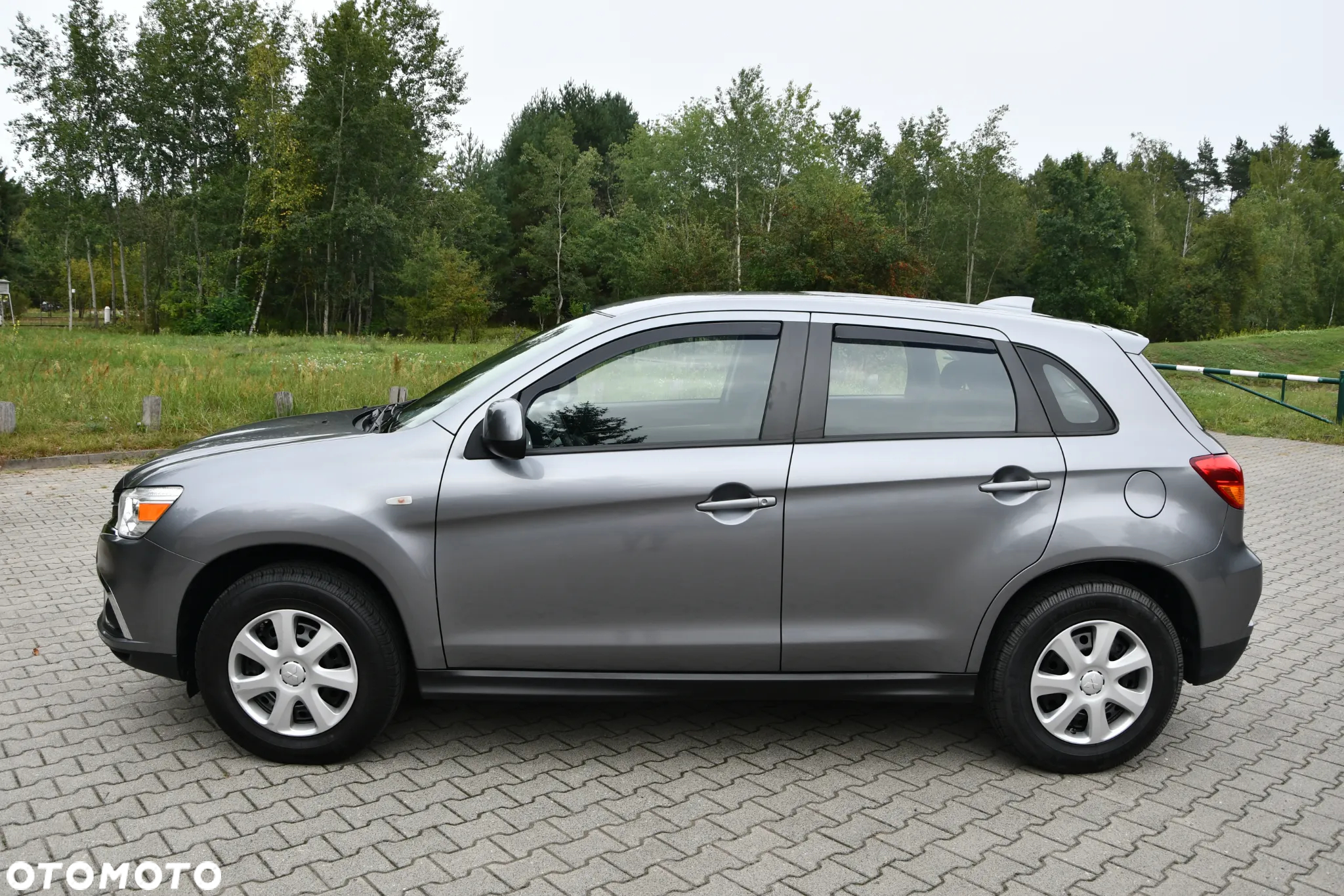 Mitsubishi ASX 1.6 Inform - 5