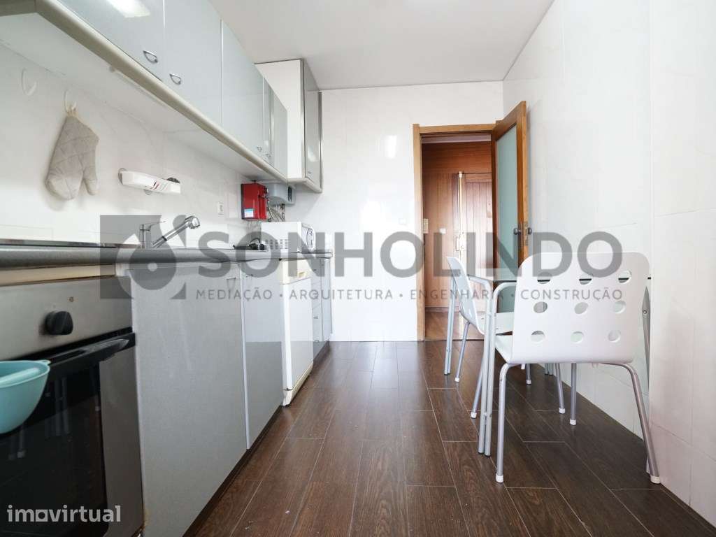 Apartamento T1 Transformado em T2, Mobilado e Equipado em Águas Santas - Grande imagem: 5/17
