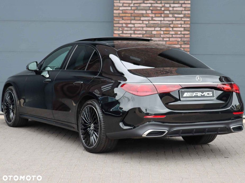 Mercedes-Benz Klasa E 220 d mHEV 4-Matic AMG 9G-Tronic - 6