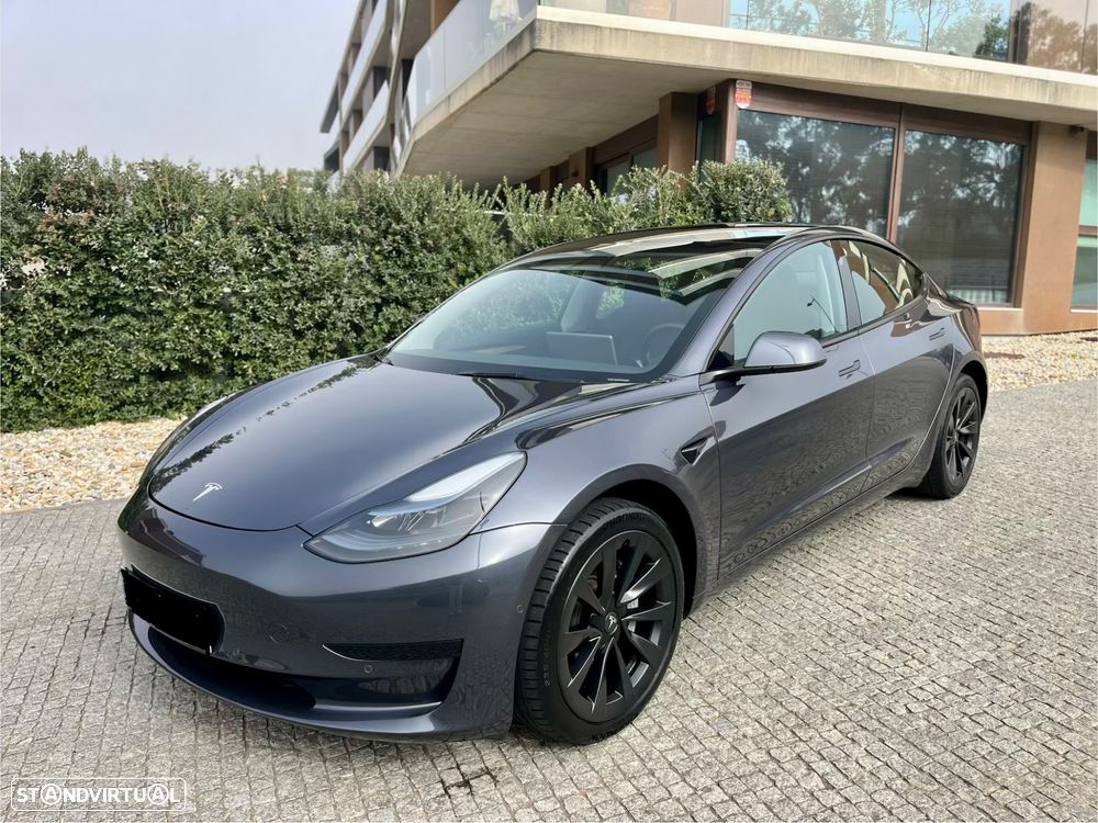 Tesla Model 3 Standard Range Plus RWD - 2