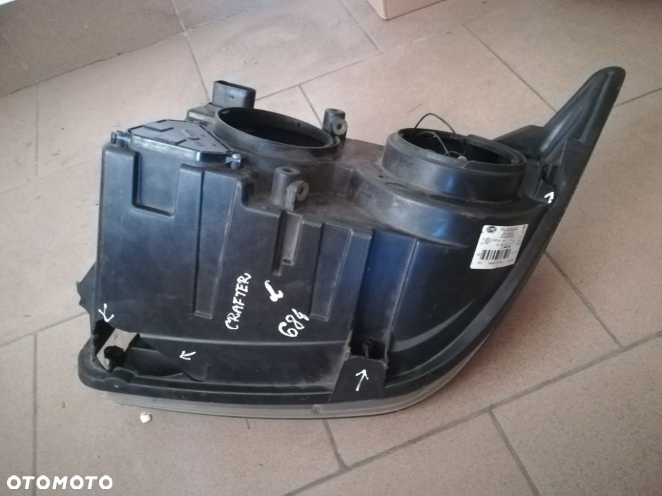 Lampa przód VW Crafter lewa  Europa - 5