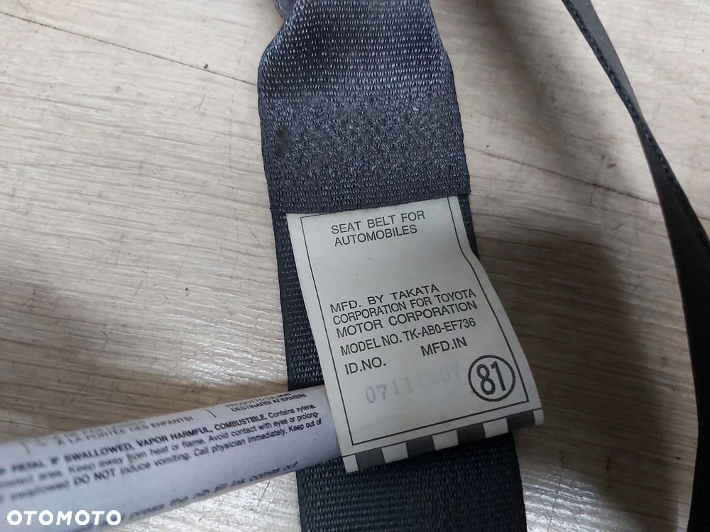 Toyota Corolla E15 pas bezpieczeństwa lewy tył - 2
