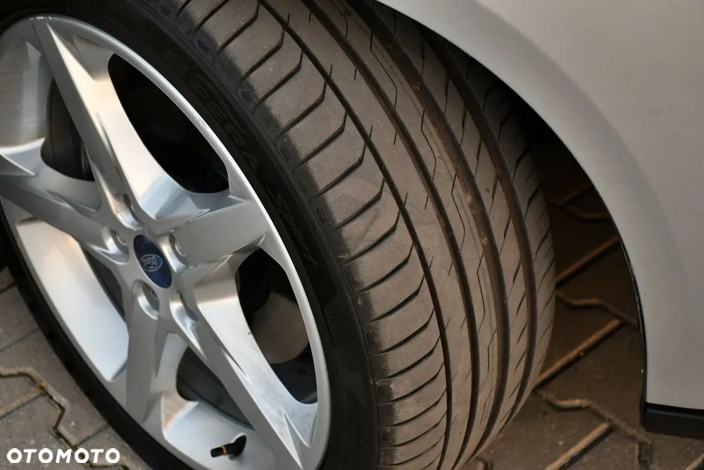 Ford Focus 2.0 TDCi SYNC Edition ASS - 8