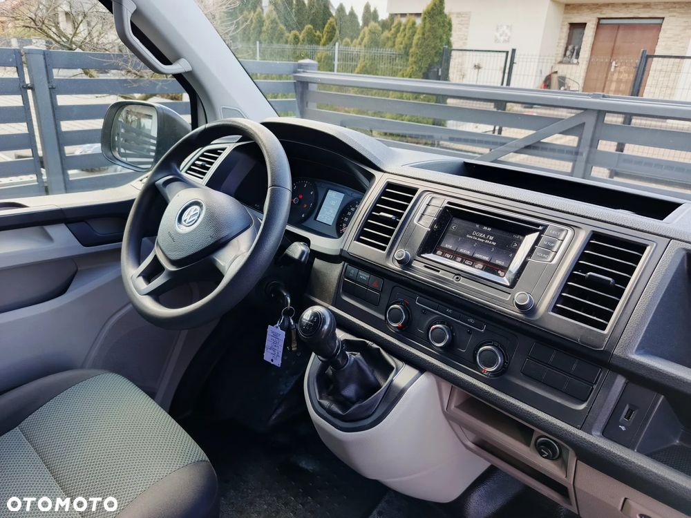 Volkswagen transporter T6 - 12