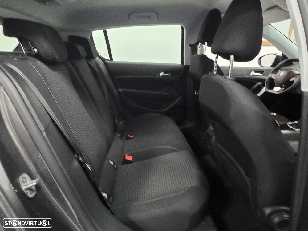 Peugeot 308 PureTech 110 Stop & Start Active - 6