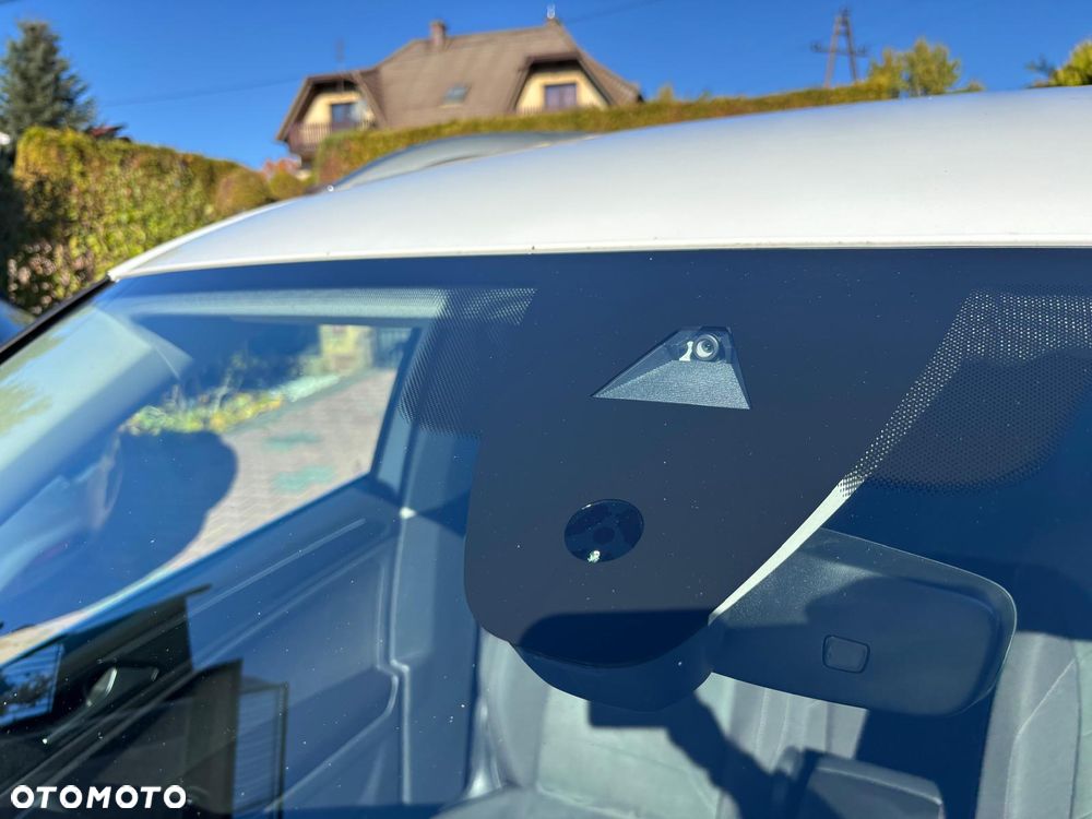 Volkswagen Tiguan 2.0 TDI SCR Elegance DSG - 24