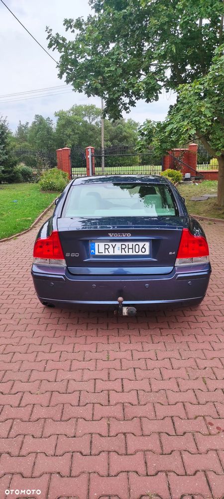 Volvo S60 2.4 Momentum - 8